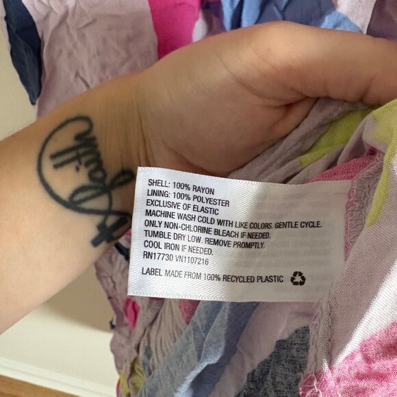 Isabel Maternity Short Sleeve V-Neck Tie Back Maxi Dress Multi Women’s Size L - Picture 9 of 9